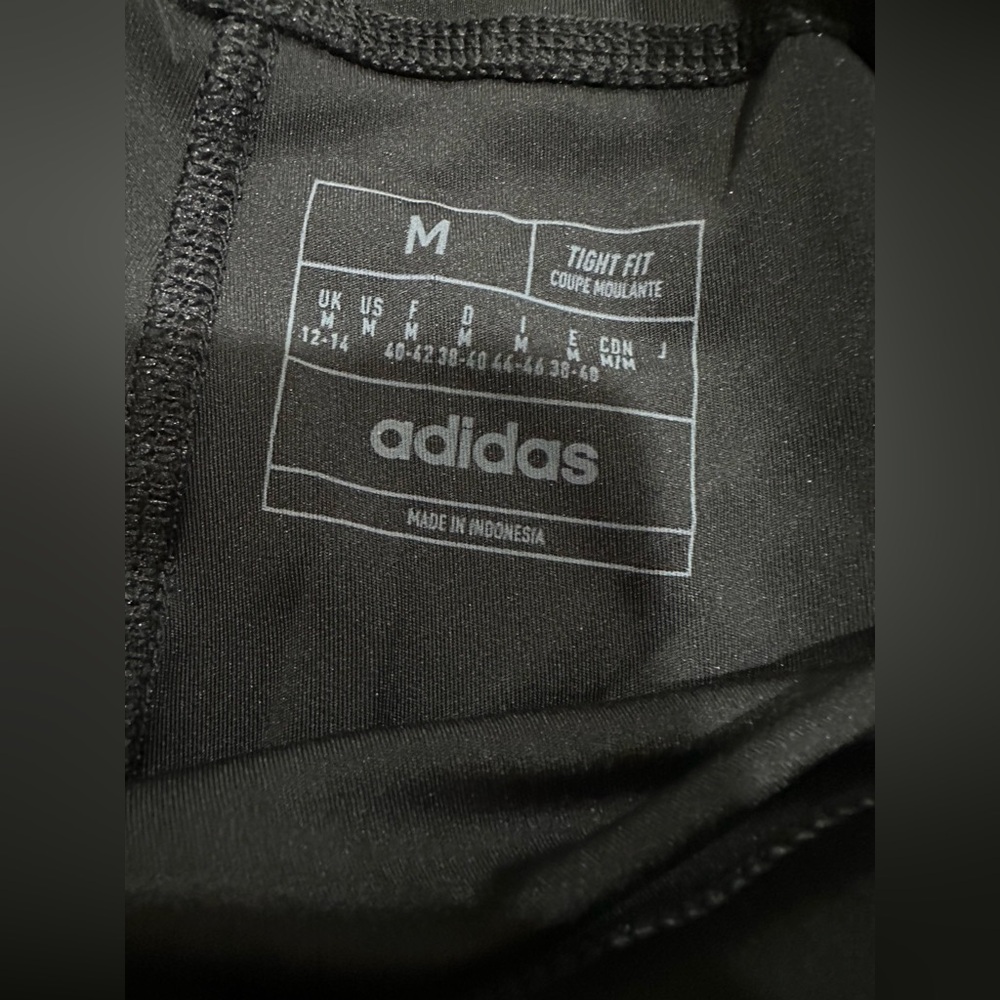 NWT Adidas Women’s Training Essentials 3/4 Tights - Picture 3 of 4